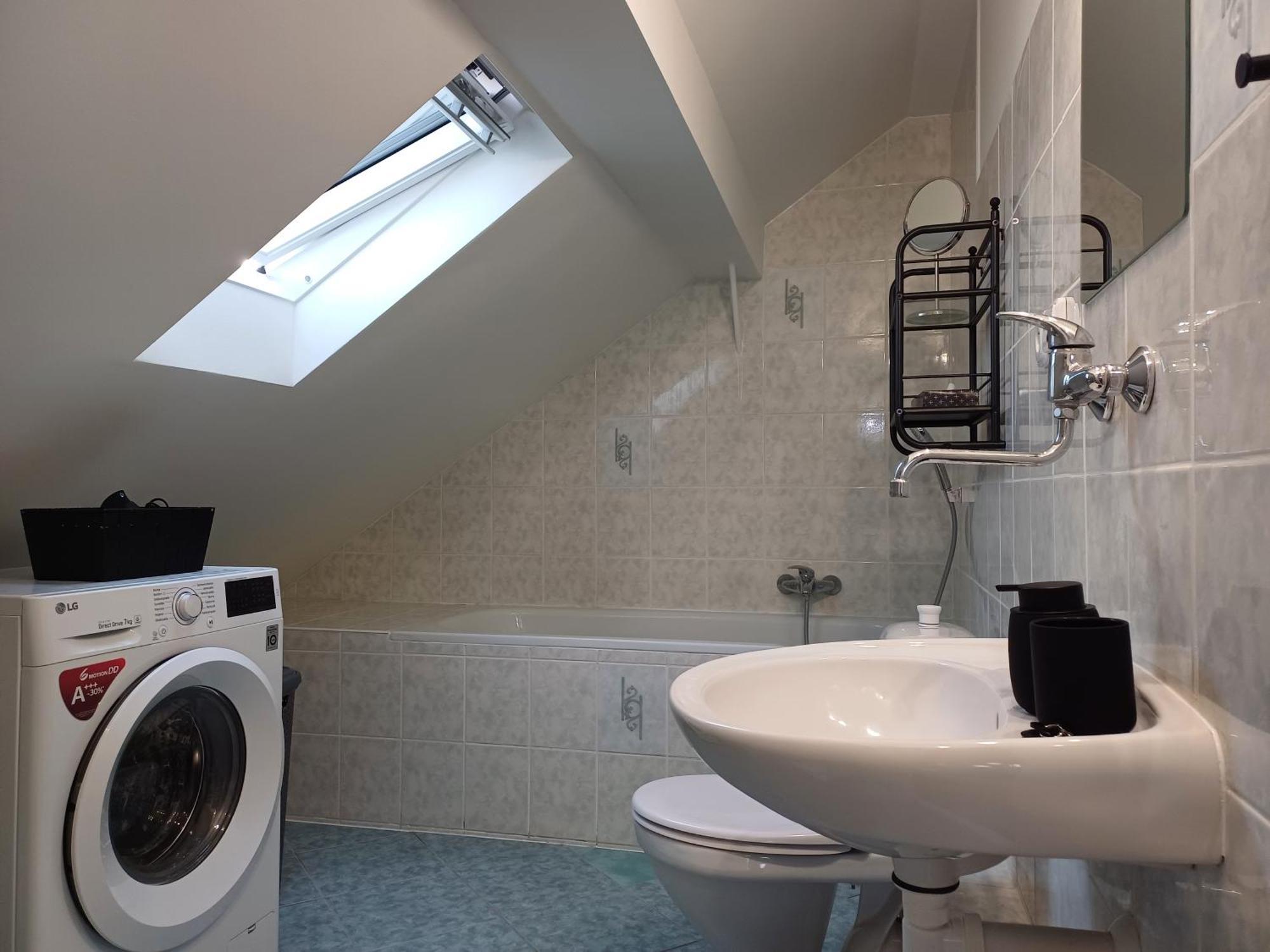 Loft Apartment 卡罗维发利 外观 照片